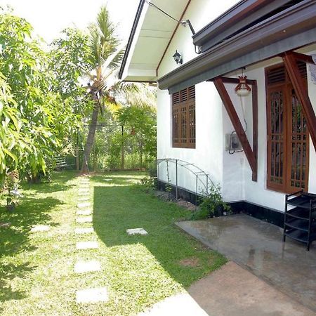 The Hermitage Negombo Kurana Katunayaka Extérieur photo