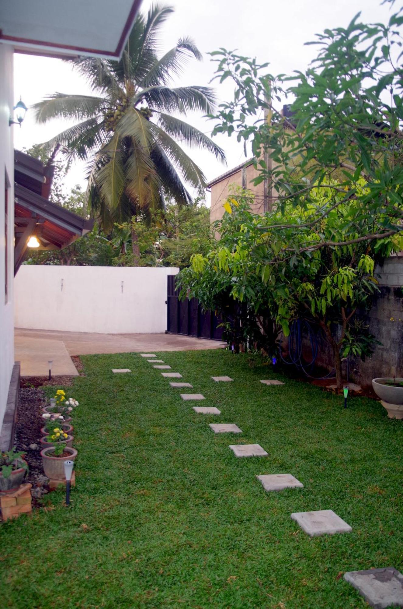 The Hermitage Negombo Kurana Katunayaka Extérieur photo