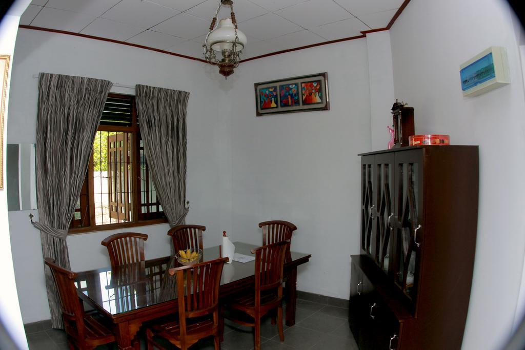 The Hermitage Negombo Kurana Katunayaka Extérieur photo