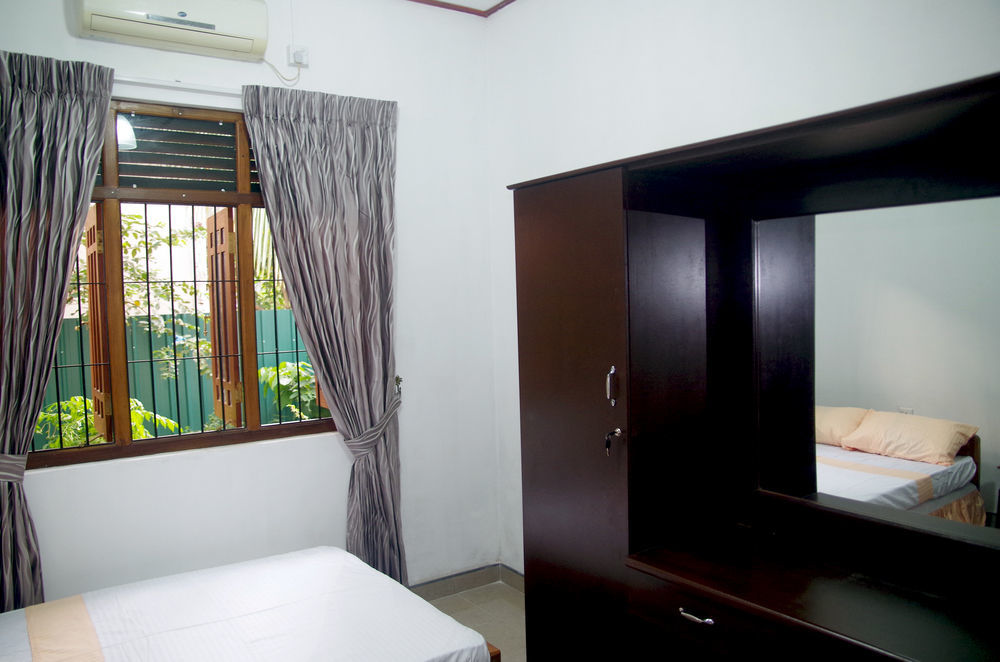 The Hermitage Negombo Kurana Katunayaka Extérieur photo