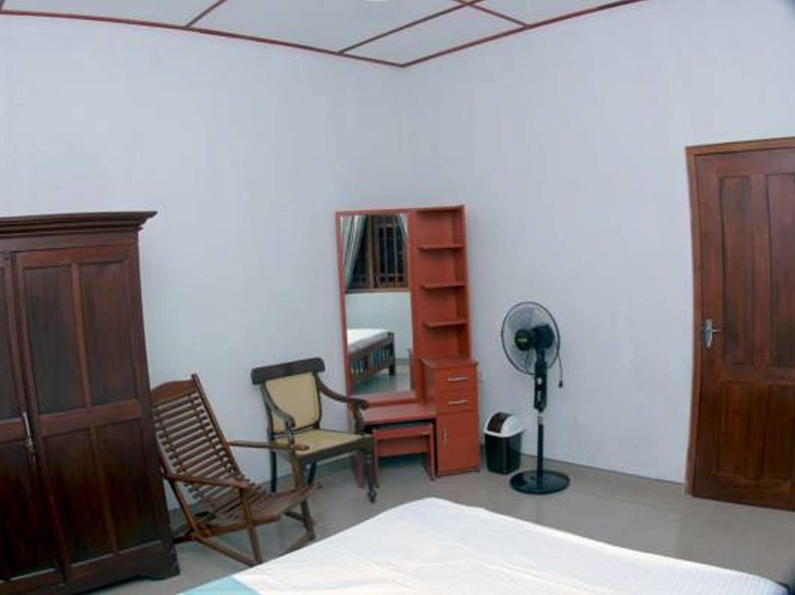 The Hermitage Negombo Kurana Katunayaka Extérieur photo