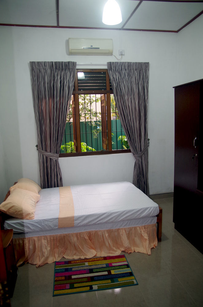 The Hermitage Negombo Kurana Katunayaka Extérieur photo
