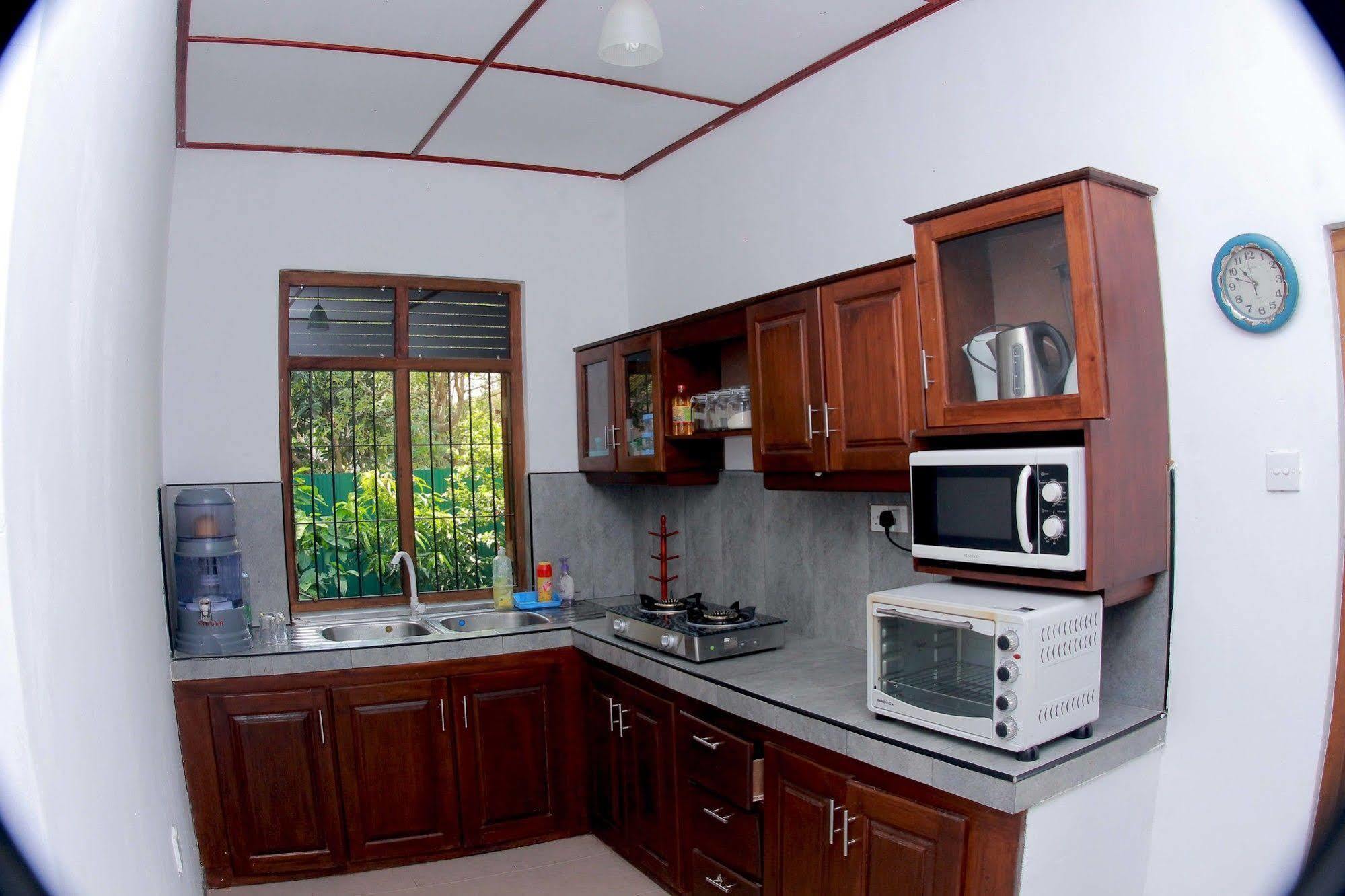 The Hermitage Negombo Kurana Katunayaka Extérieur photo